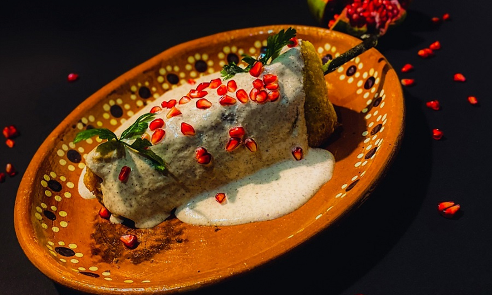 De los chiles en nogada, y de cómo un platillo pintó una bandera