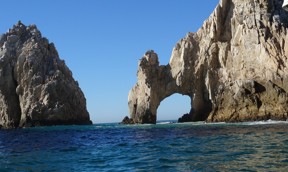 Los Cabos, El hombre que fue al Arco del fin del Mundo