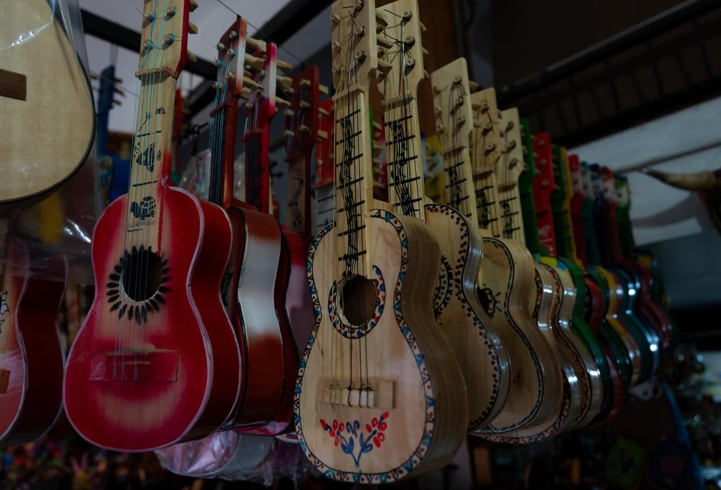 Las guitarras que nacieron antes que los árboles